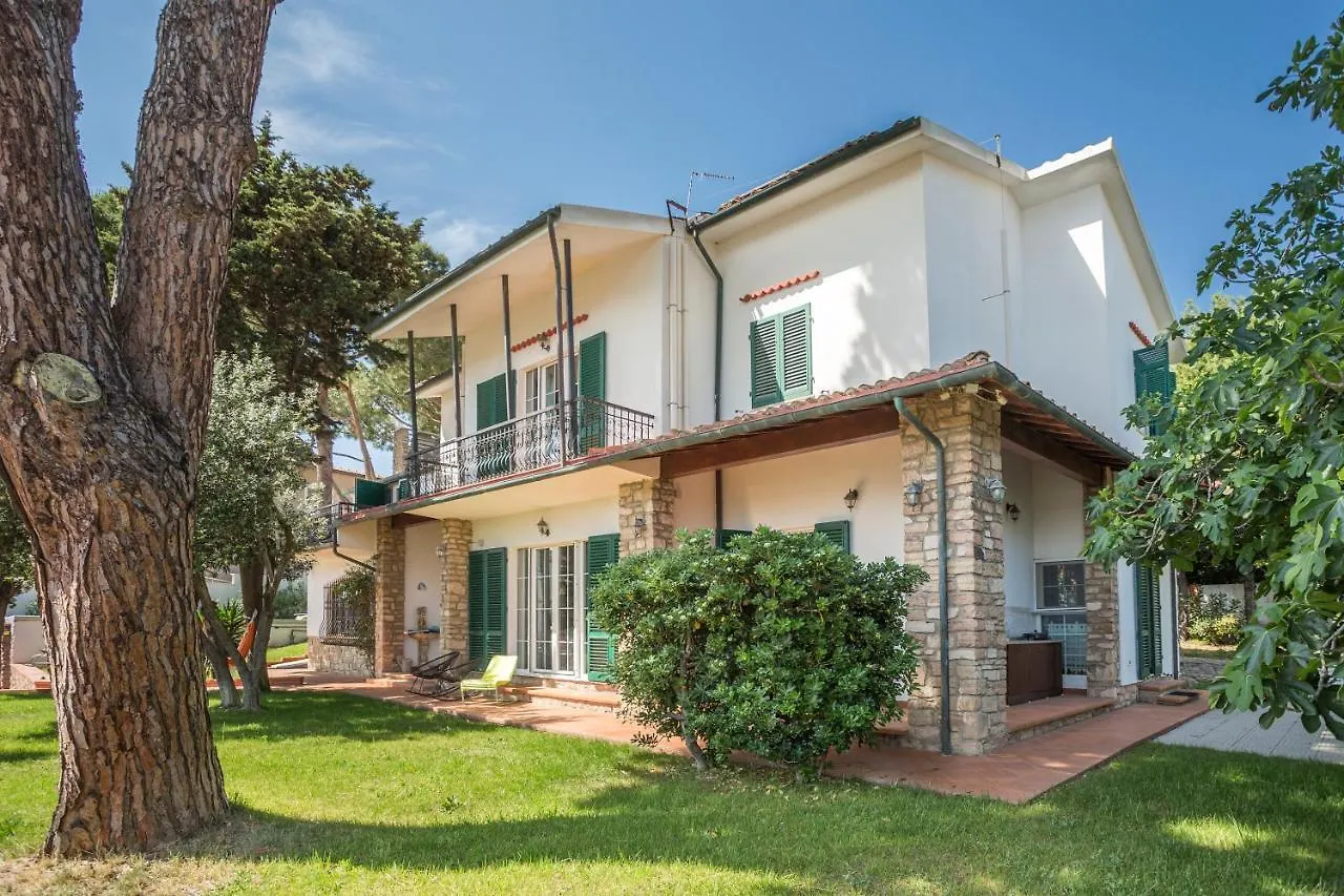 Piombino Apartments - Villa Pari