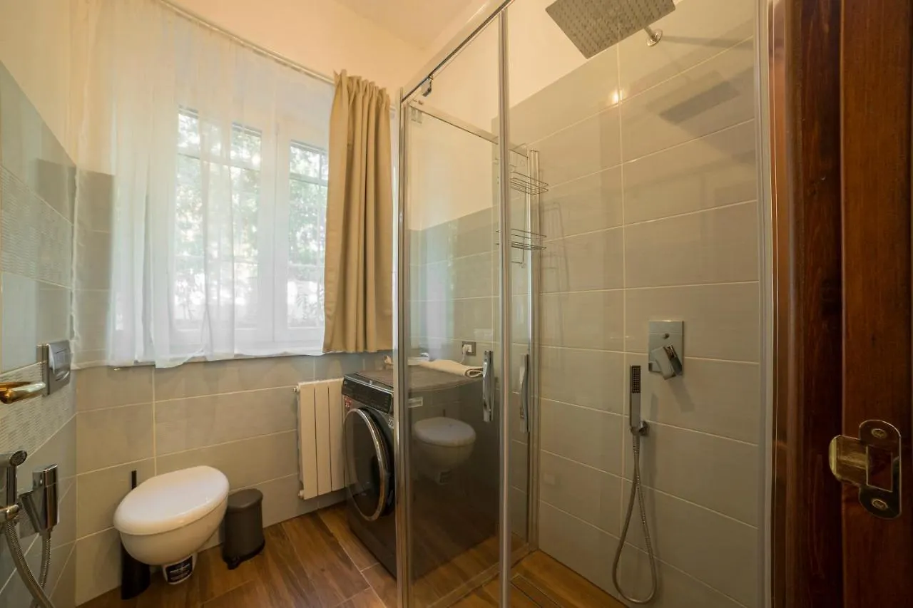 Piombino Apartments - Villa Pari Italy