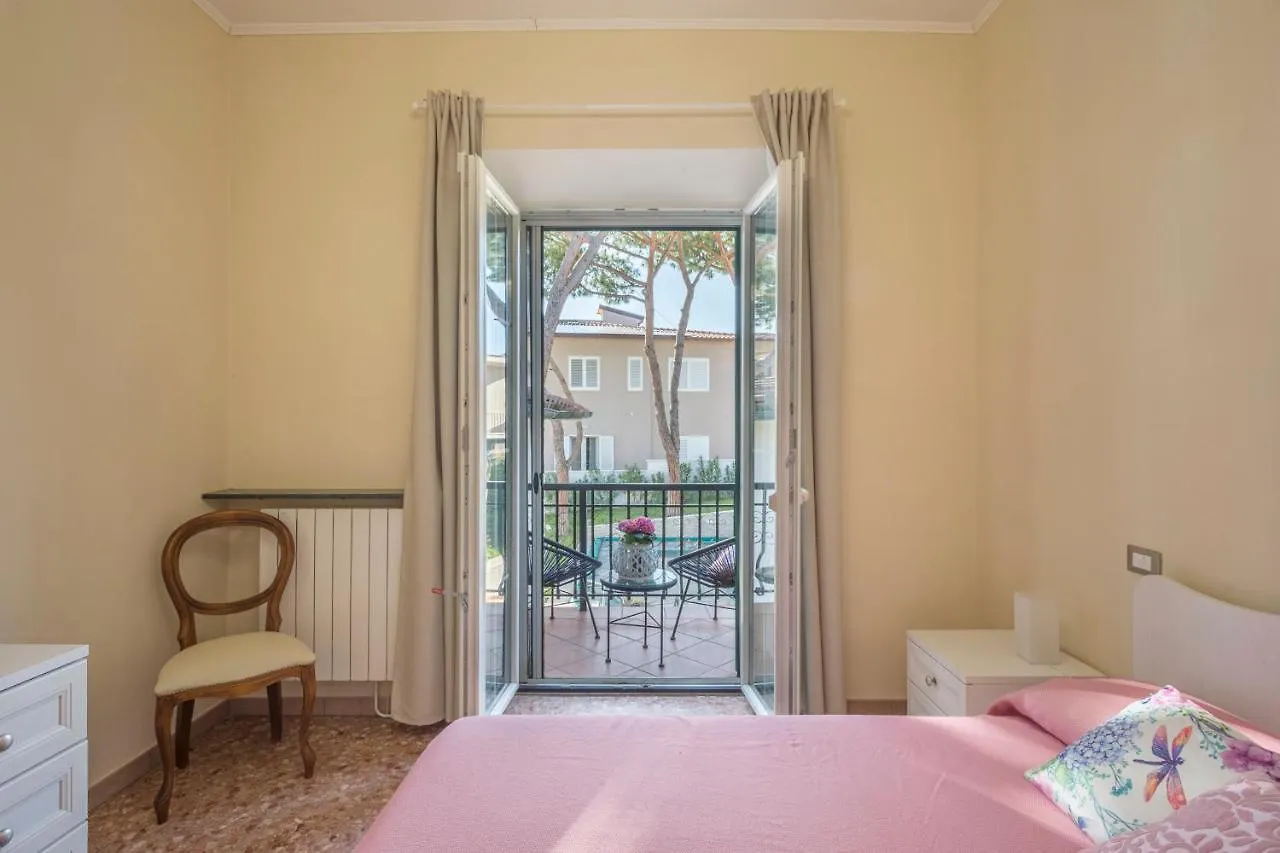 Piombino Apartments - Villa Pari Italy