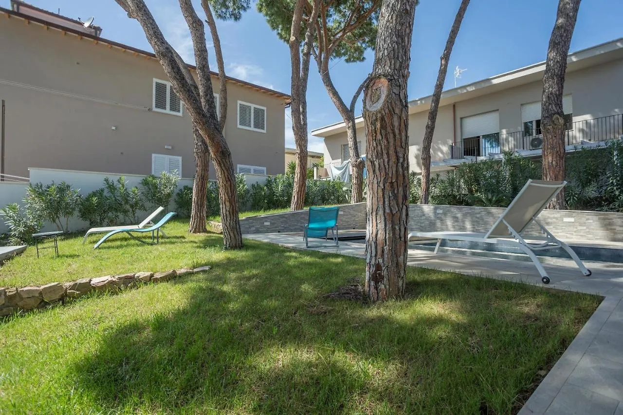 Piombino Apartments - Villa Pari Italy