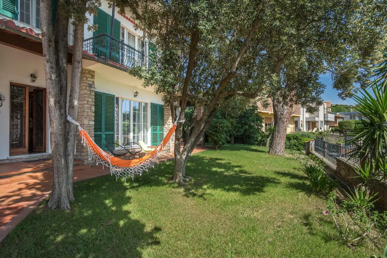 Piombino Apartments - Villa Pari